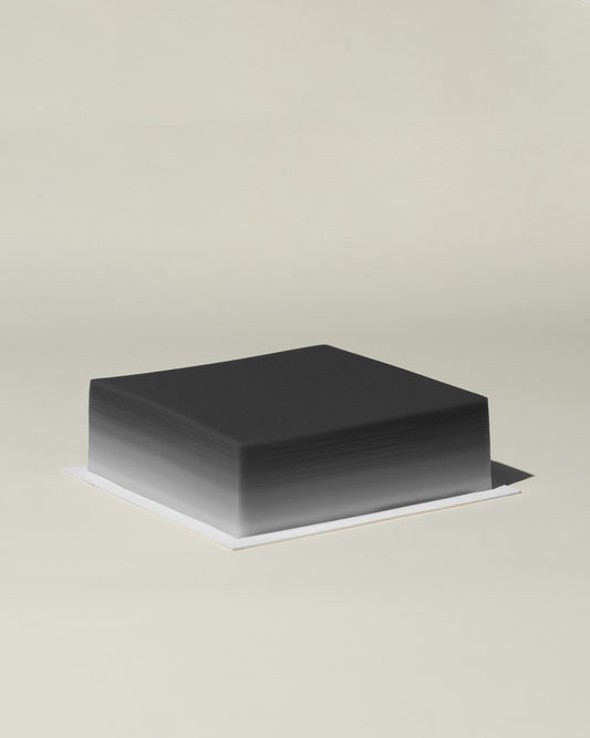 18-Layered Black Sesame Kue Lapis (1KG)