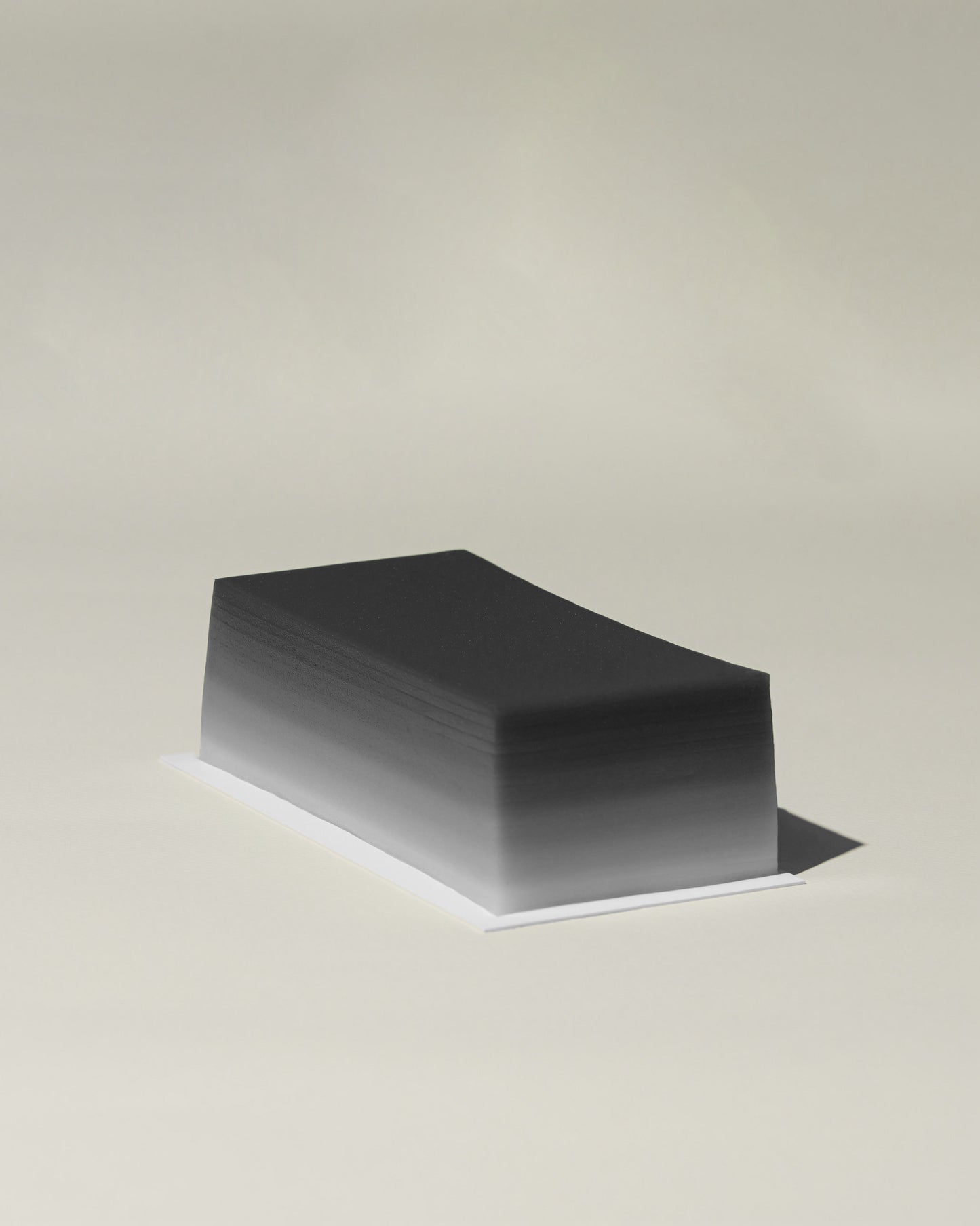 18-Layered Black Sesame Kue Lapis (500G)